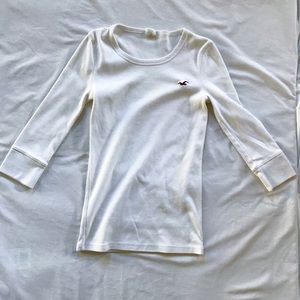 White hollister shirt